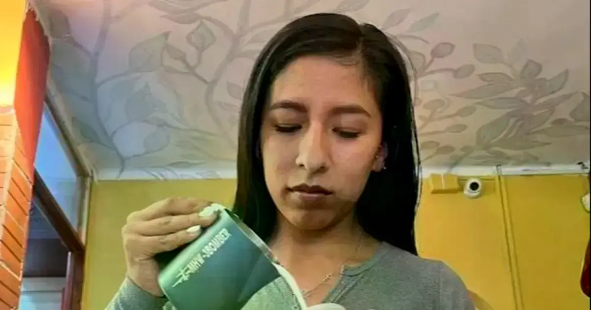 La barista Jessica Chambi