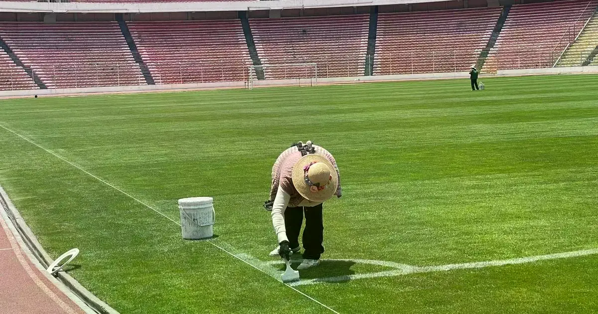 El estadio Hernando Siles recibirá el primer partido oficial de la temporada 2026.