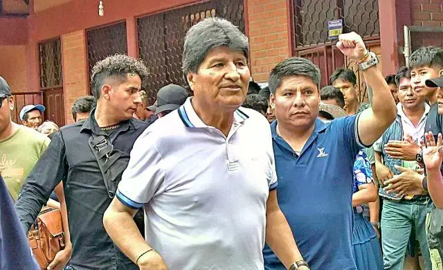 Evo Morales y Leonardo Loza.