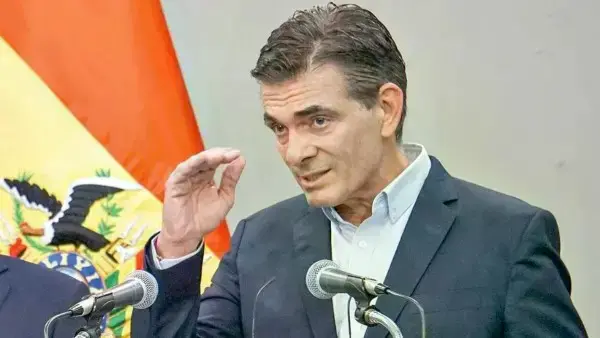 Presidente Rodrigo Paz.