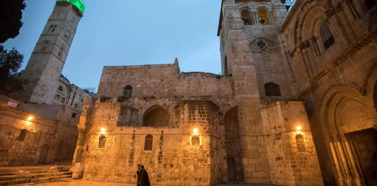 La Iglesia del Santo Sepulcro, uno de los lugares de Jerusalén que Israel clausuró por la guerra con Irán.