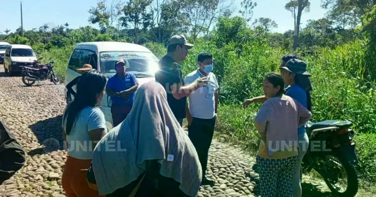 El cuerpo fue encontrado entre matorrales.