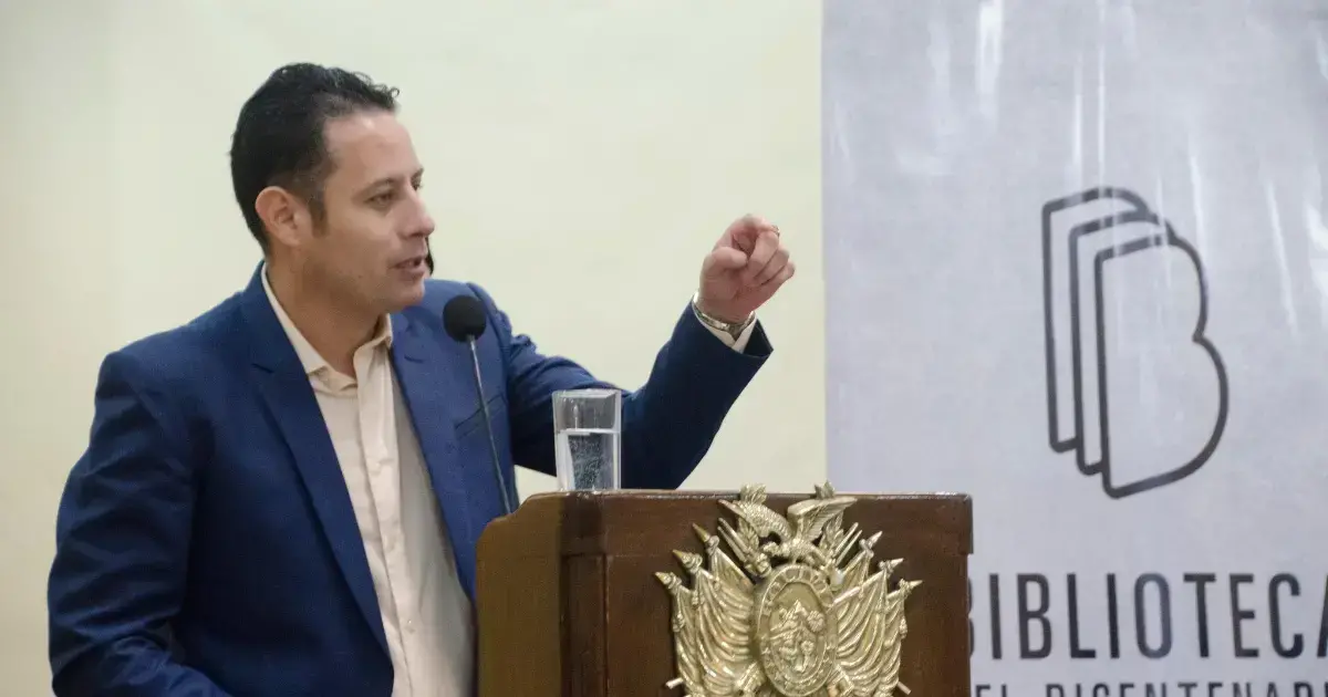 El vicepresidente de Bolivia, Edmand Lara, durante un discurso.