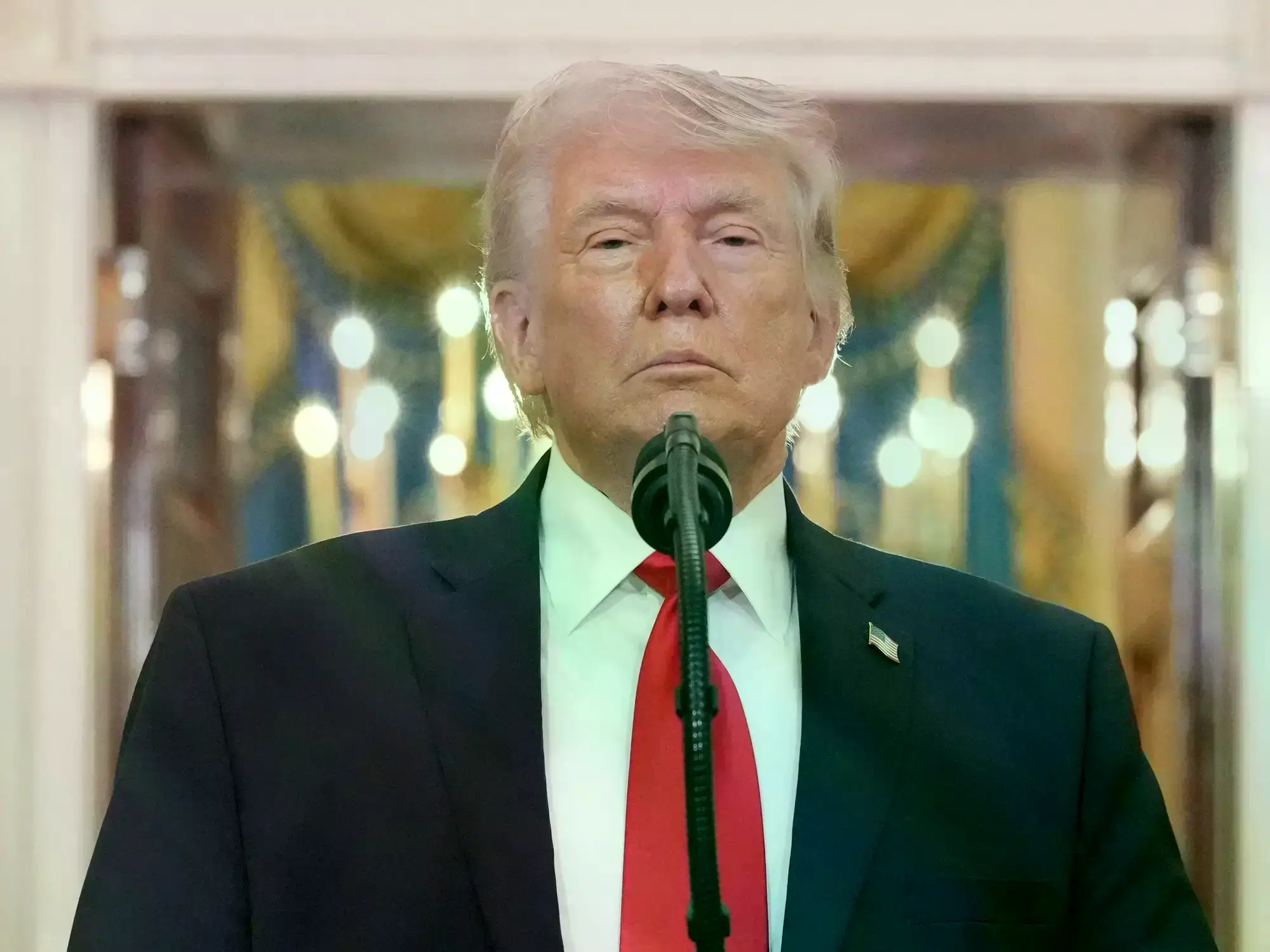 Donald Trump amenaza con lanzar una gran ofensiva el martes.