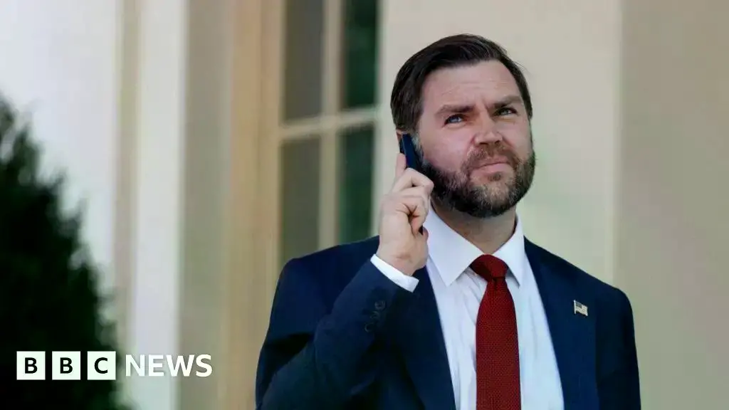 JD Vance y Viktor Orbán en un acto público anterior.