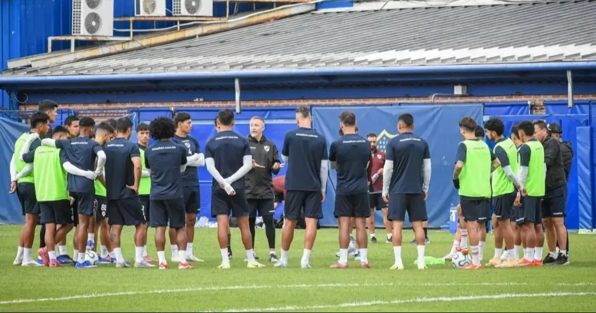 Bolívar entrenó el domingo en Casa Amarilla, predio de Boca Juniors.