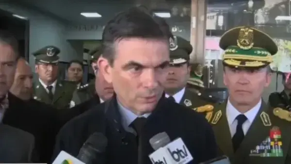 El presidente Rodrigo Paz durante su alocución.