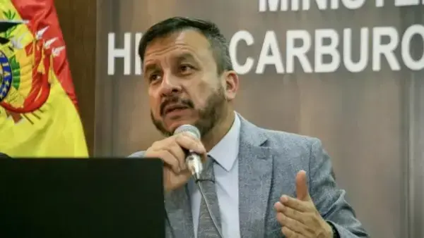 Ministro de Hidrocarburos, Mauricio Medinaceli.