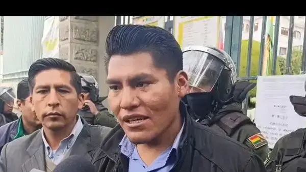 El excandidato René Yahuasi.