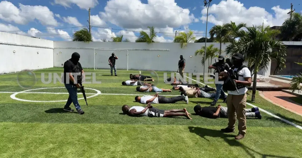 Operativo policial cerca de Paurito en la zona del Plan Tres Mil