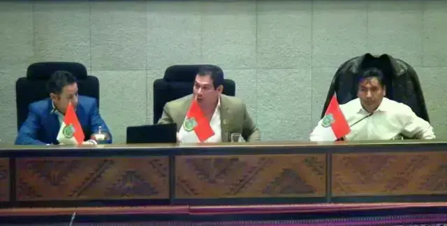 Lara declara cuarto intermedio.