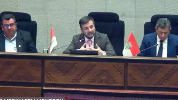 Ministro de Hidrocarburos, Mauricio Medinaceli.
