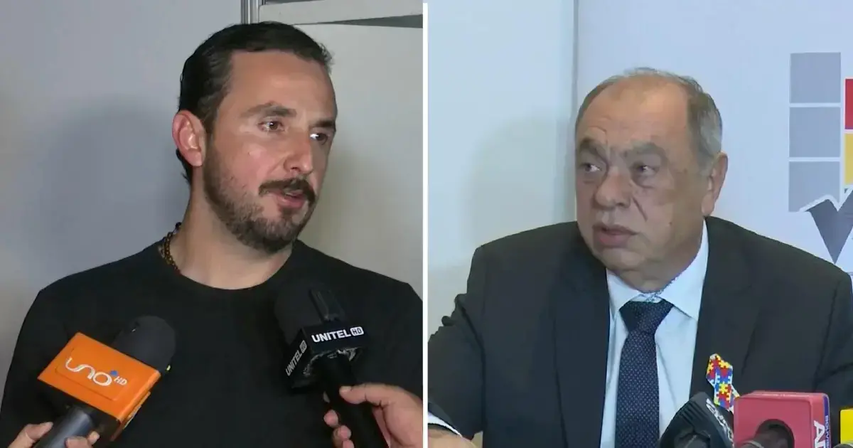 Los candidatos Juan Pablo Velasco y Otto Ritter durante la previa del debate.