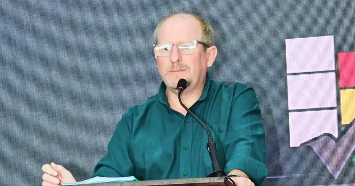 Adrián Oliva es candidato a la Gobernación de Tarija