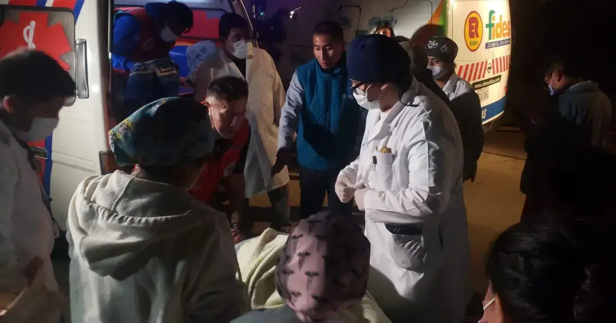 Uno de los heridos fue auxiliado a un hospital.