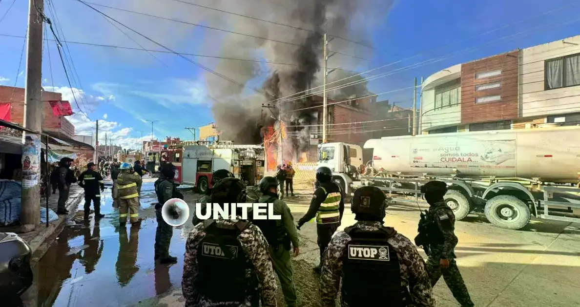 Incendio en ferreterías de Villa Armonía, Sucre.