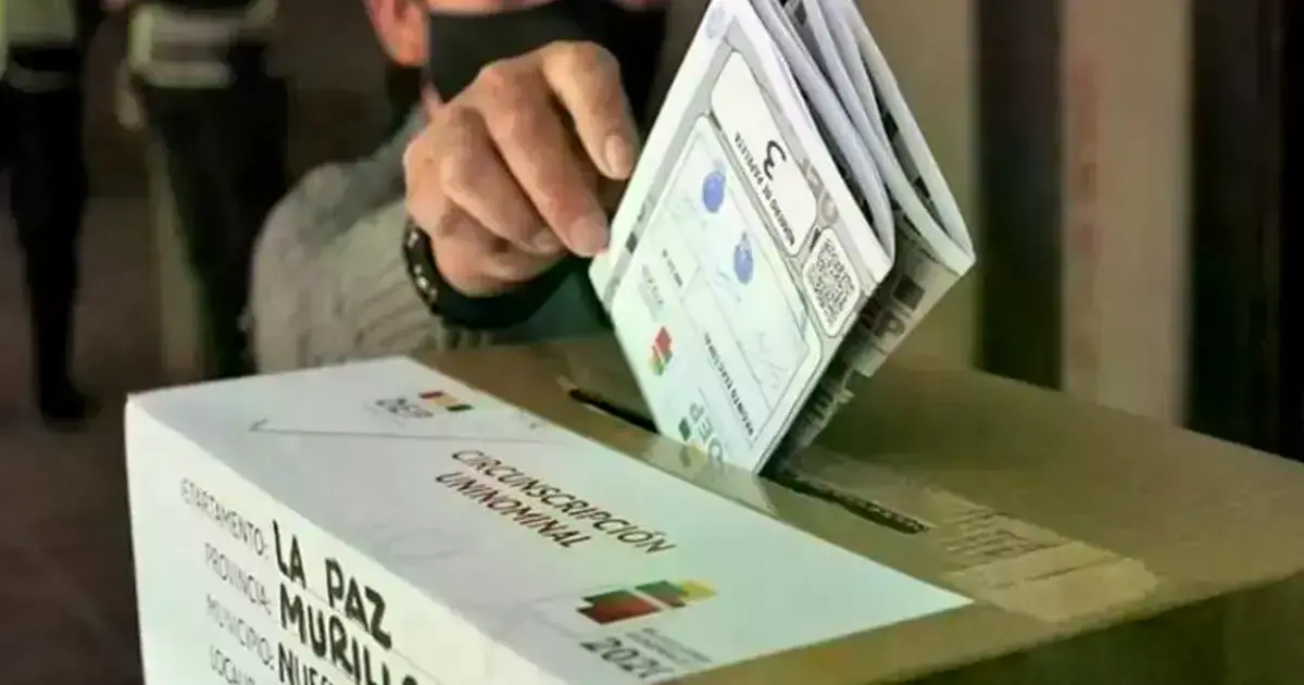 Imagen referencial de una papeleta de votación.