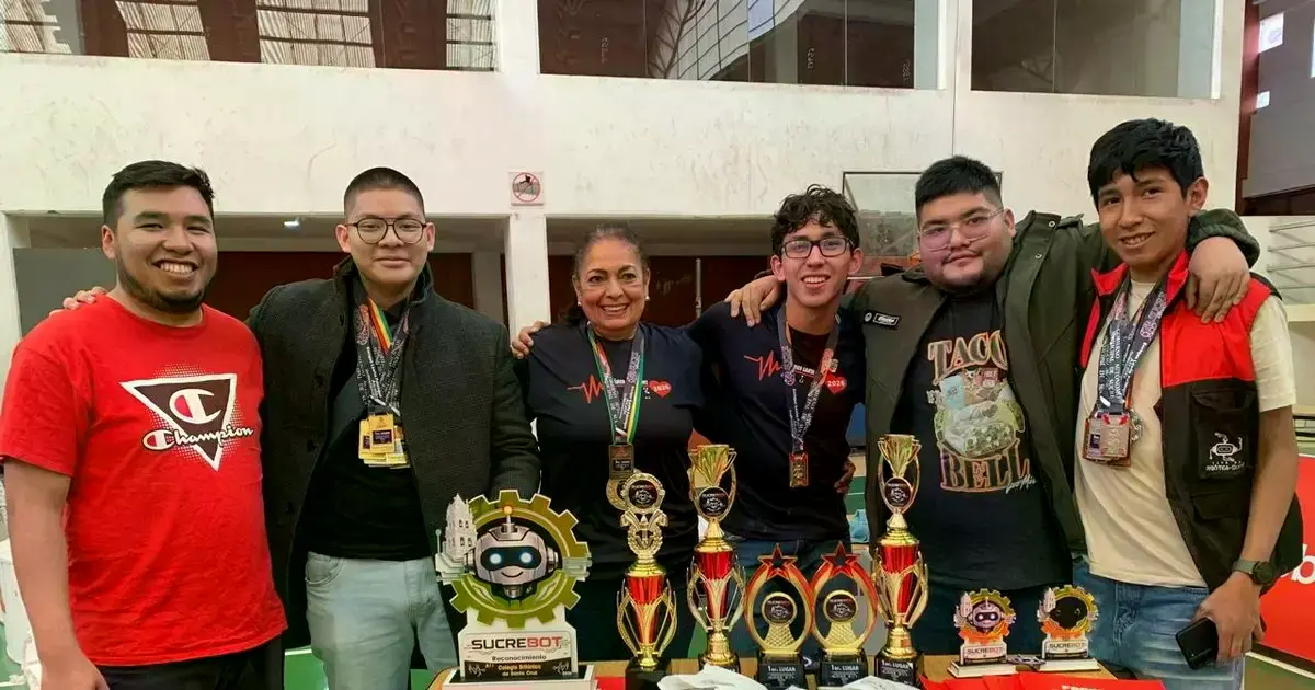 Estudiantes de Santa Cruz subieron al podio en el Sucrebot
