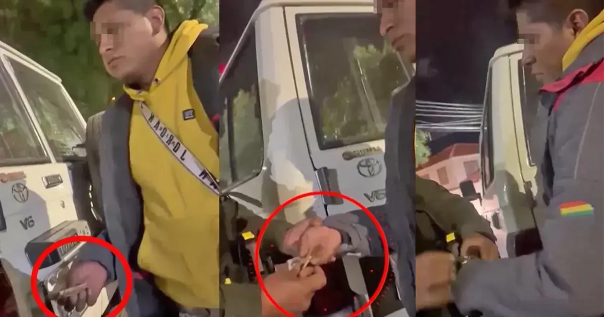 Momento en el que es aprehendido tras querer sobornar a los policías