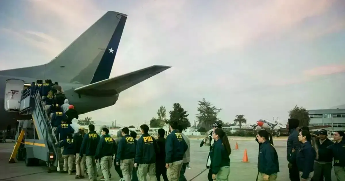 Interpol confirma delitos de bolivianos expulsados por Chile, incluyendo violencia familiar