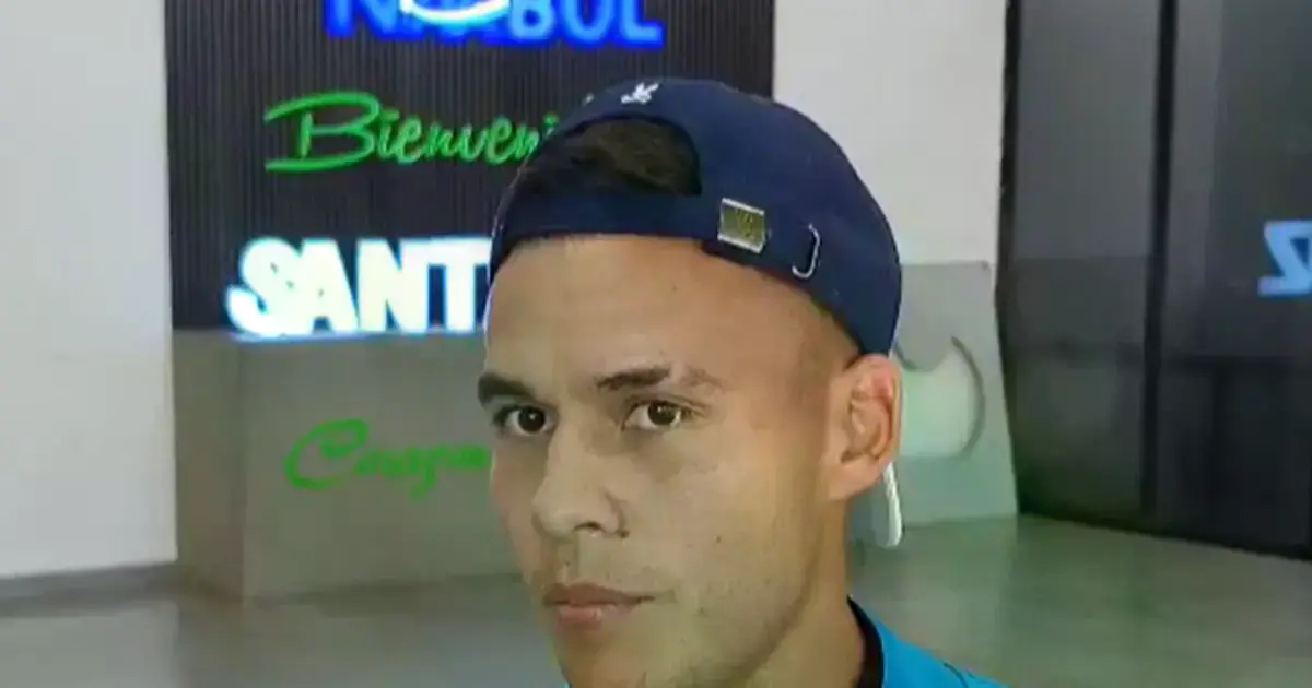 Moisés Villarroel durante la entrevista.