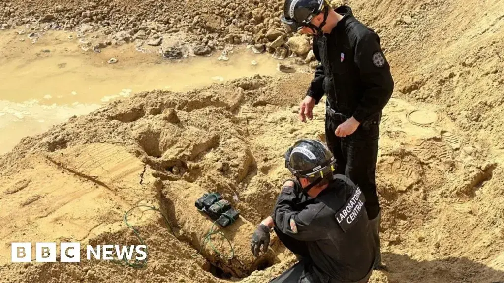 Bomb disposal experts detonated the bomb in situ