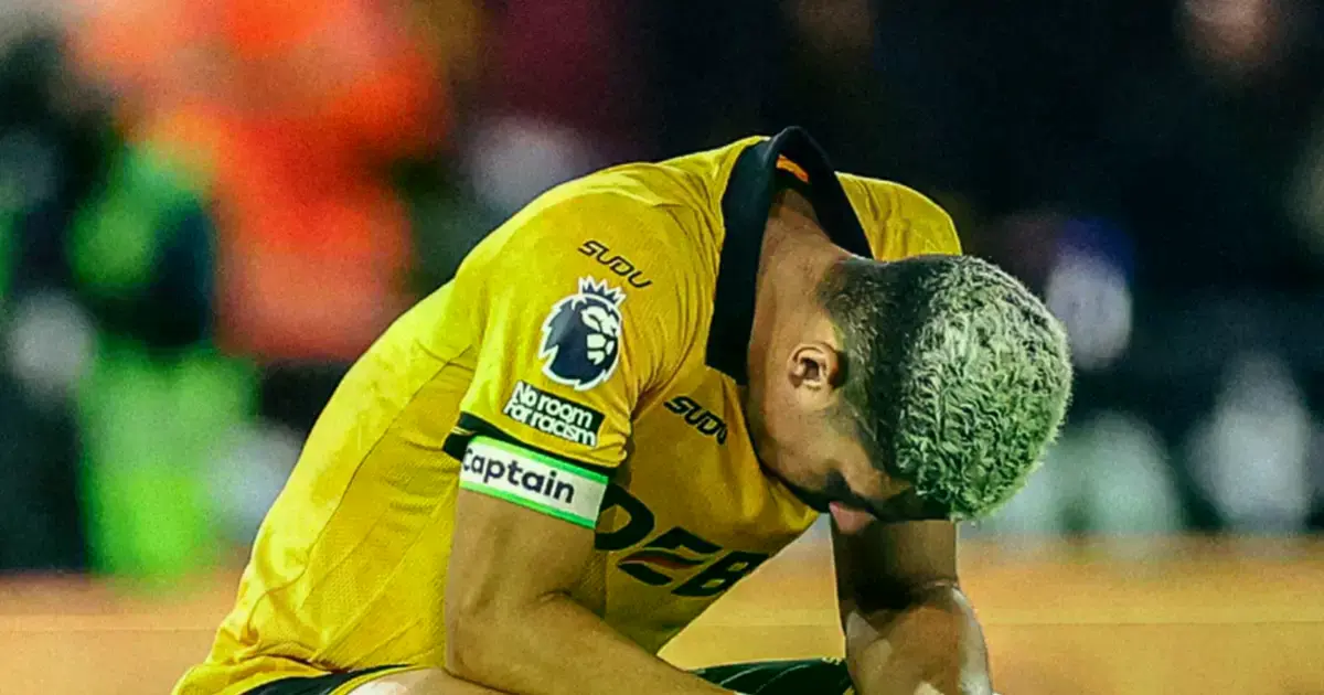 El capitán de los Wolves tras la derrota de su equipo en un partido anterior.