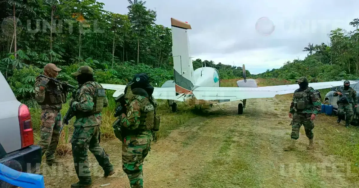 Efectivos de Umopar frustran salida ilegal de una avioneta con droga