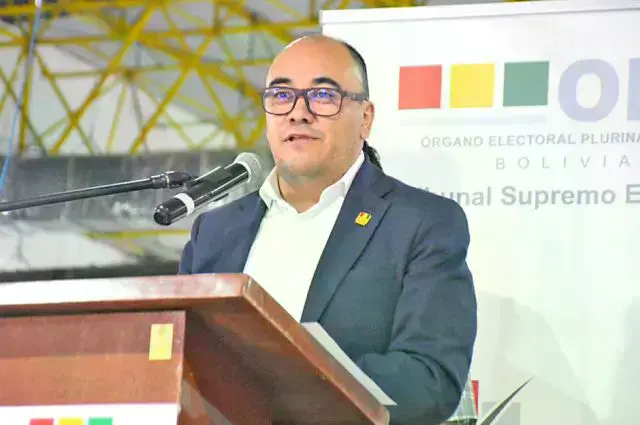 El titular del TSE, Gustavo Ávila, en un acto reciente del ente electoral.