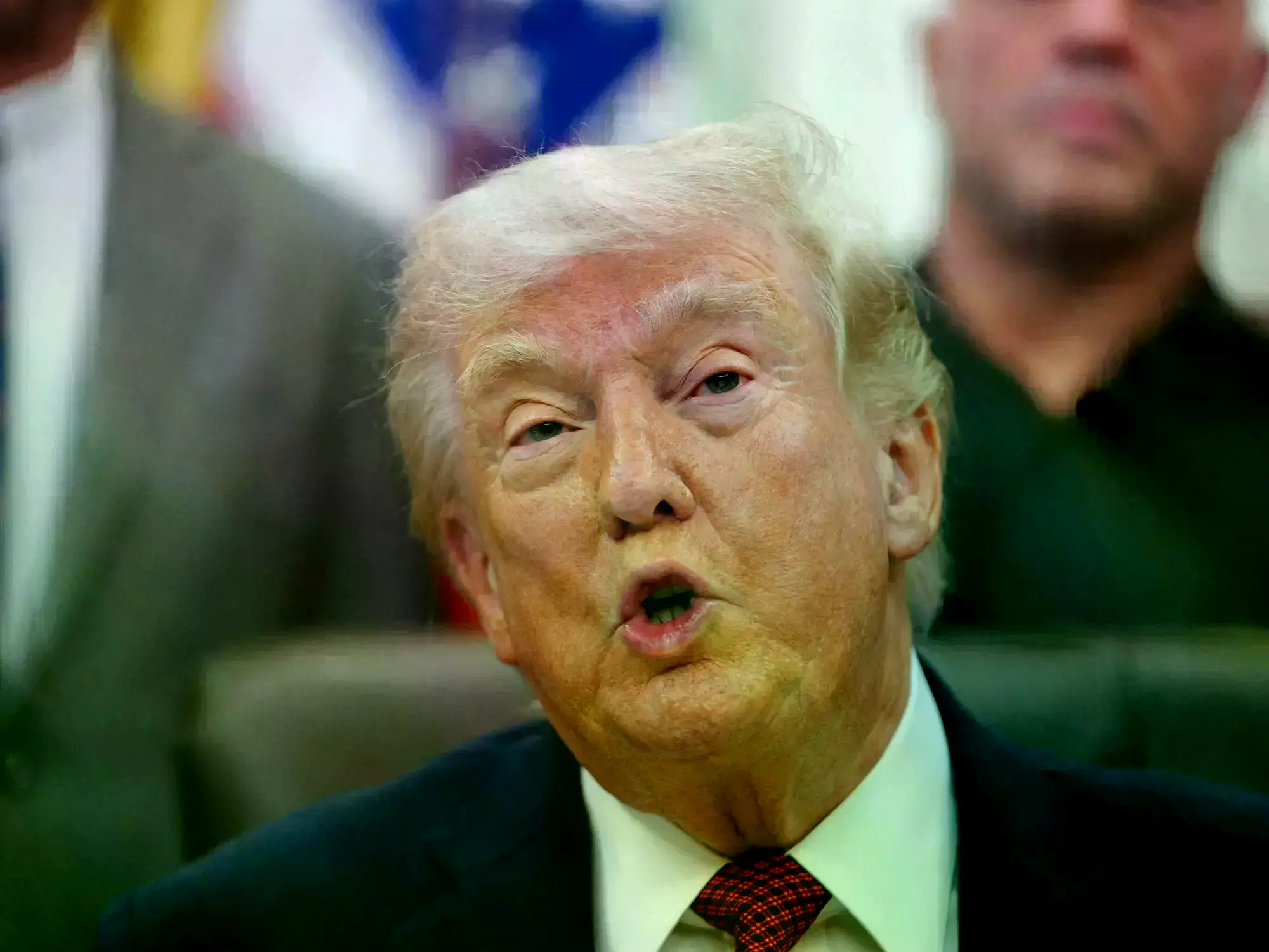 Petroleros anclados en el Estrecho de Ormuz