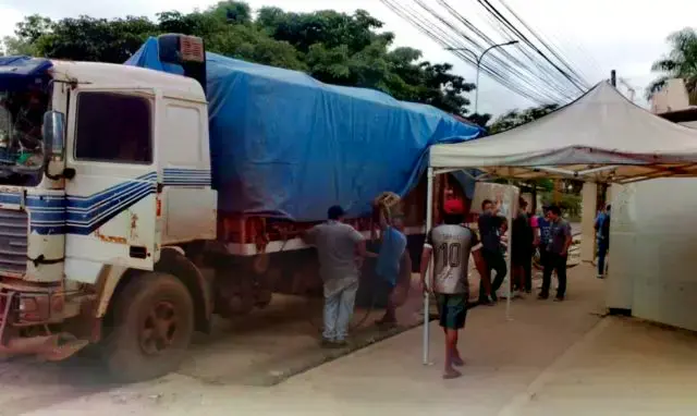 La llegada de material electoral al centro de cómputo del TED Beni.