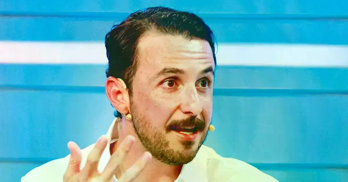 Velasco advierte sobre la crisis financiera que afecta a Santa Cruz.