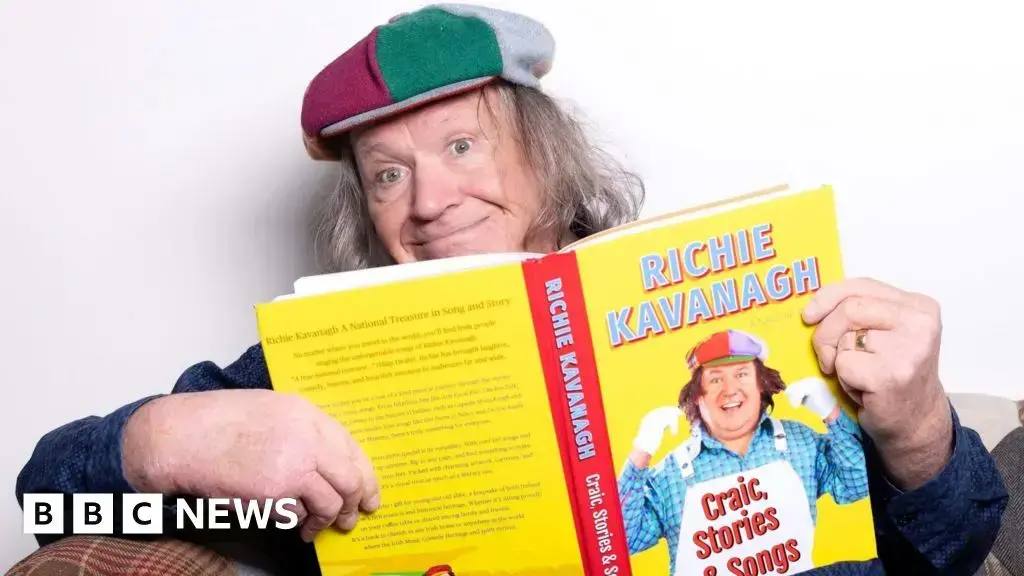 Richie Kavanagh ganó el premio IRMA a Mejor Sencillo en 1996 por Aon Focal Eile.