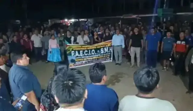 El bloqueo en el sector Entre Ríos - Sapecho.