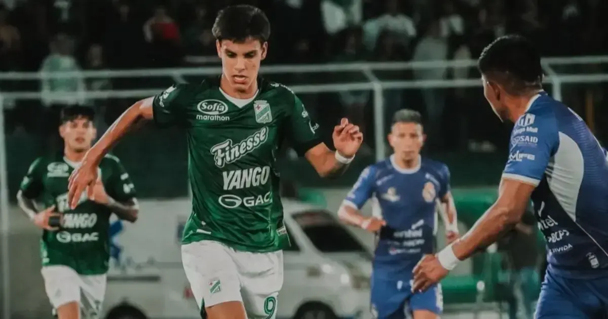Nabil Nacif durante el partido ante Real Potosí