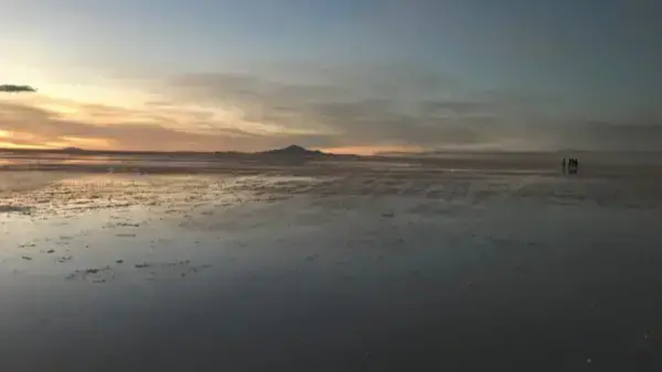 El salar de Uyuni, donde existen importantes recursos de litio sin explotar.