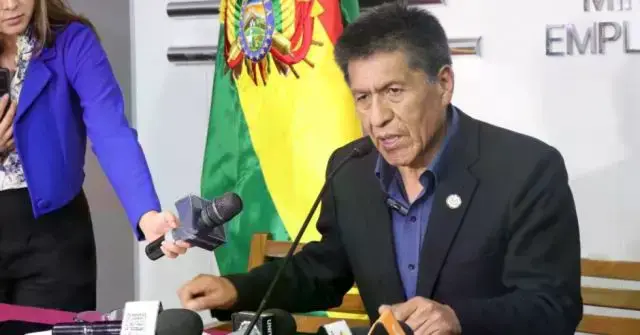 Edgar Morales, ministro de Trabajo en un anterior contacto con la prensa.