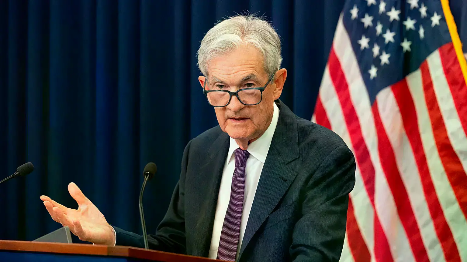 El presidente de la Reserva Federal, Jerome Powell, habla en una rueda de prensa tras la reunión del Comité Federal de Mercad