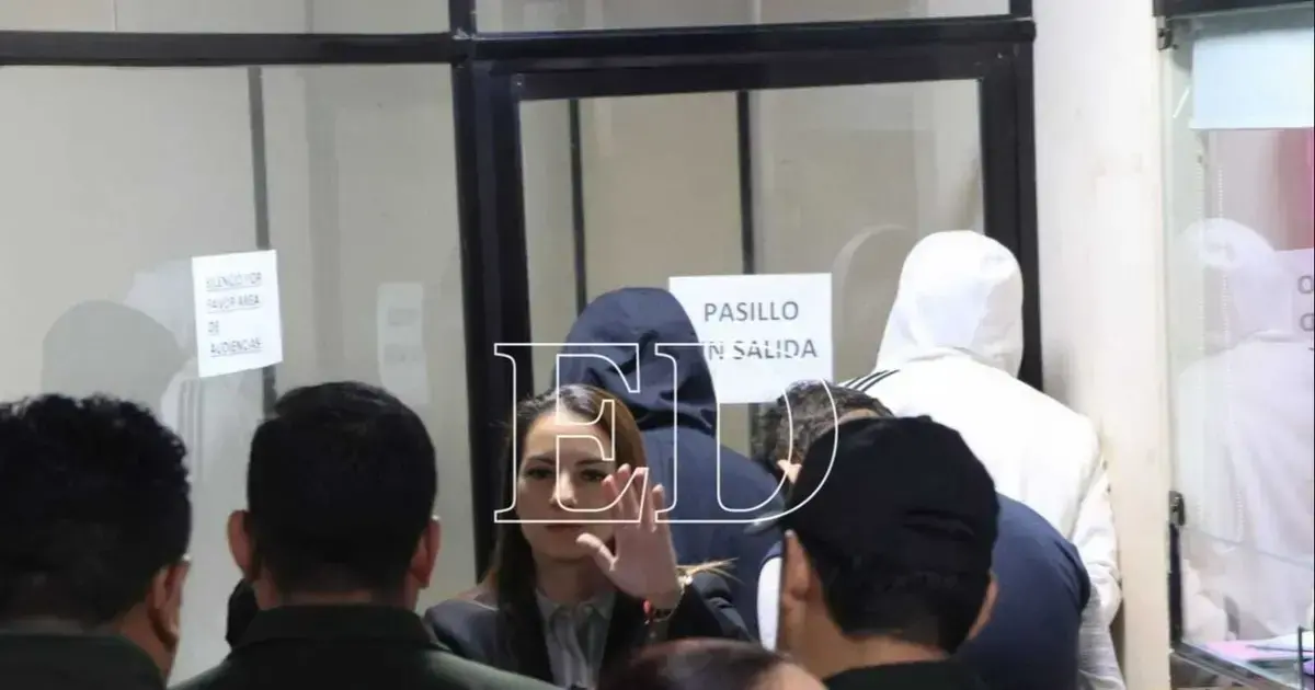 La exdiputada Laura Rojas y los otros investigados, fueron trasladados al Palacio de Justicia