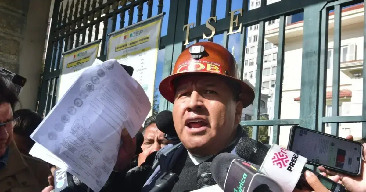 El dirigente máximo de la Central Obrera Boliviana Mario Argollo informa que el TSE rechazó la asistencia al cabildo convocad
