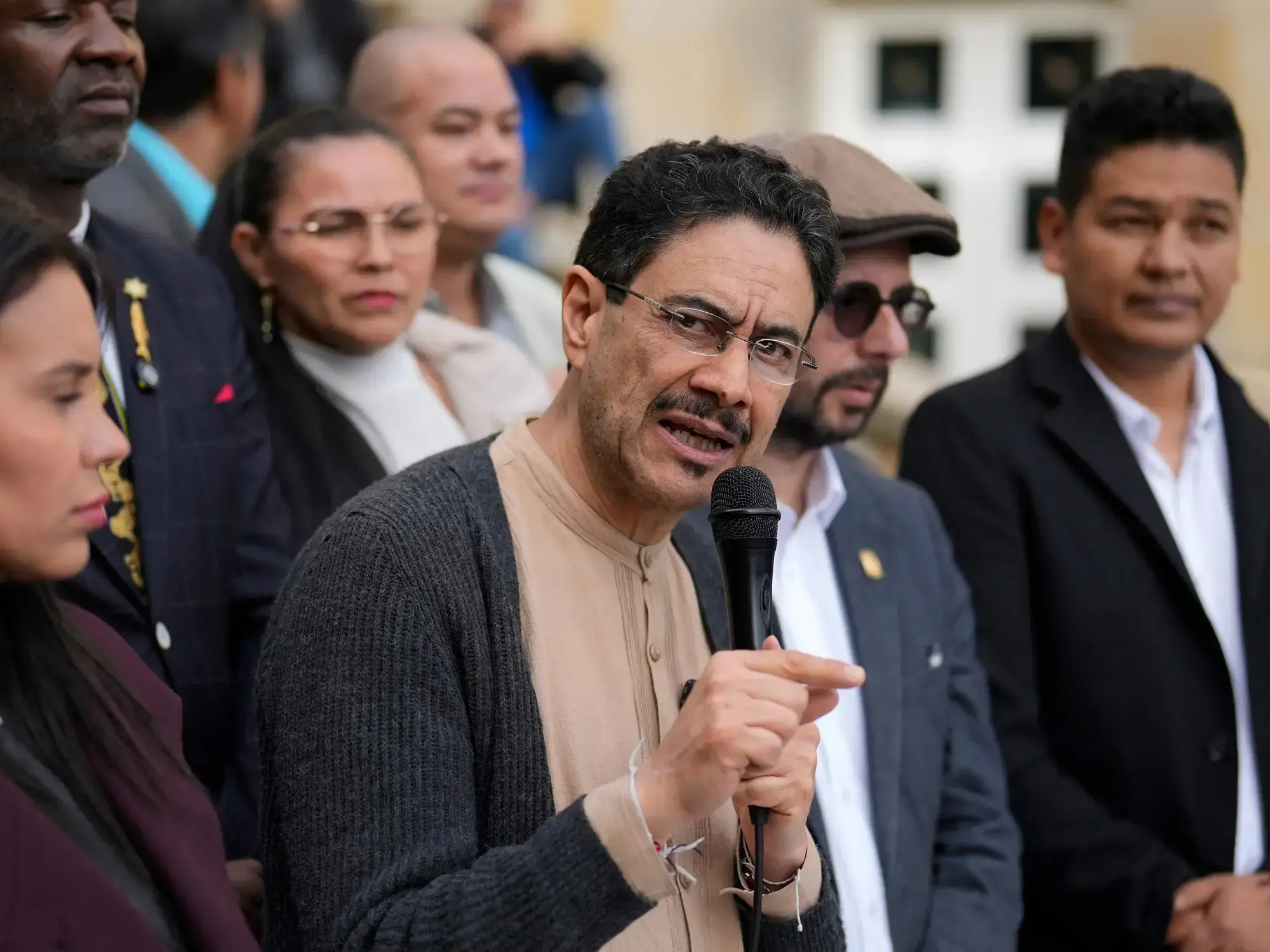 El senador Iván Cepeda, candidato presidencial de la izquierda gobernante en Colombia.