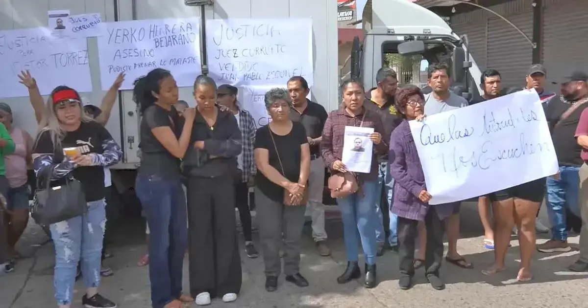 Familiares, amigos y vecinos protestaron tras la determinación de la Justicia