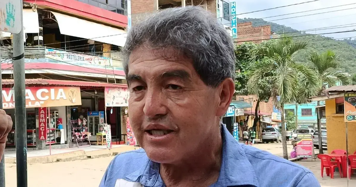 Viceministro Hernán Paredes durante su visita a Caranavi la semana pasada.