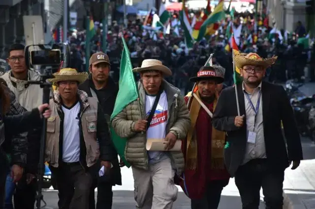 La marcha indígena y campesina llegó este lunes a la ciudad de La Paz.