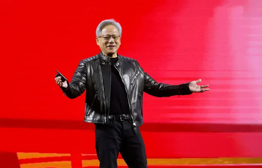 Jensen Huang asegura que la inteligencia artificial genera un enorme número de empleos