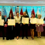 El elenco de «La hija cóndor» recibe homenaje camaral por su aporte al cine