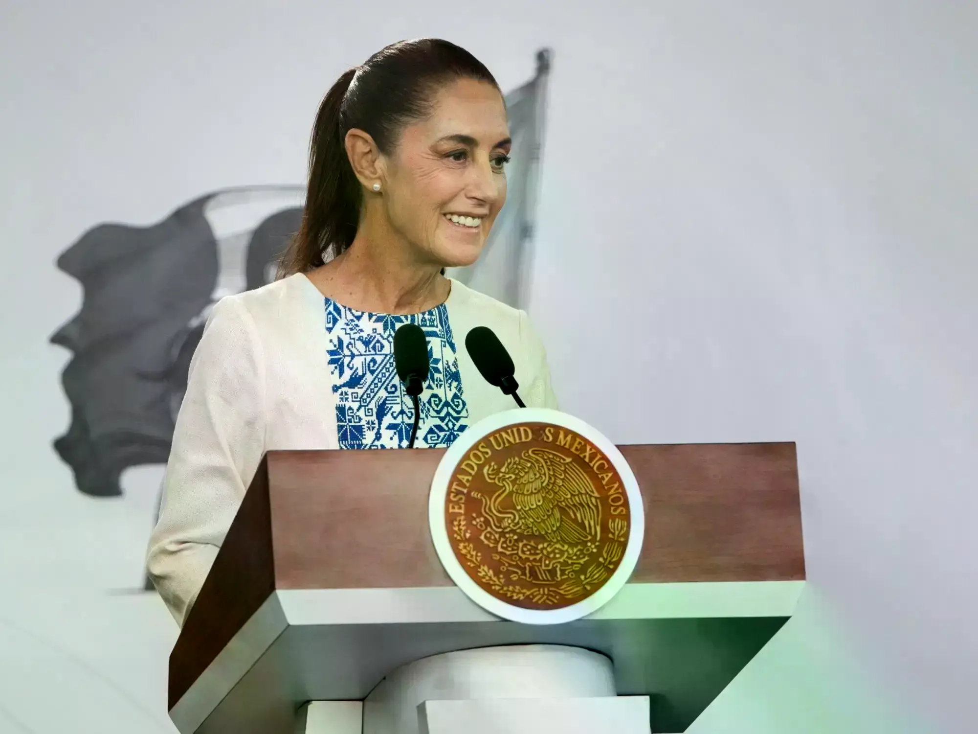 La presidenta de México, Claudia Sheinbaum, respondió con dureza a Isabel Díaz Ayuso. Foto: BLOOMBERG