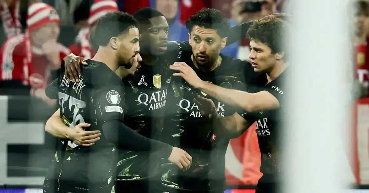 Festejo de gol de los jugadores del París Saint Germain.