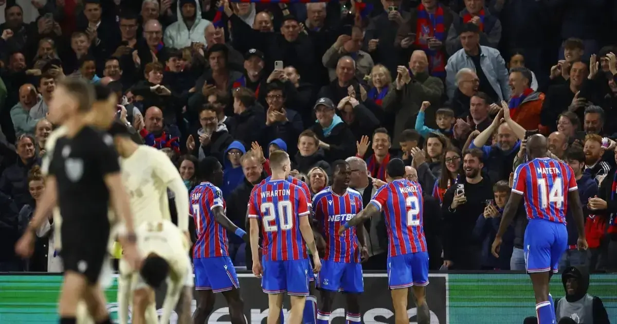 Jugadores del Crystal Palace celebrando uno de sus goles.