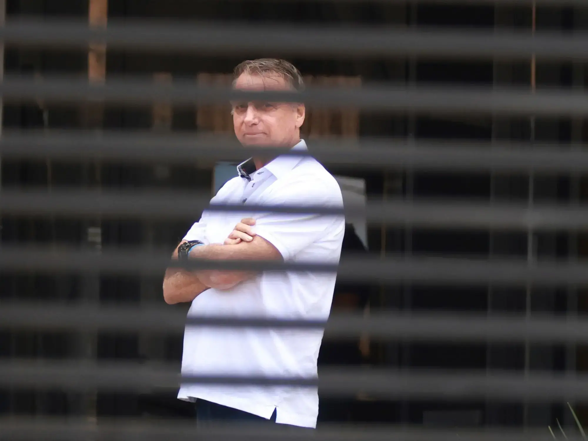 Jair Bolsonaro desde su casa donde cumple prisión domiciliaria.
